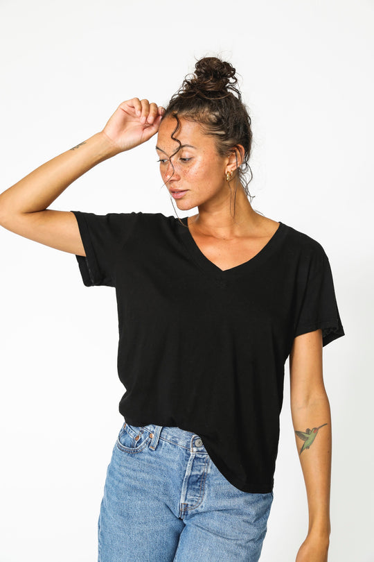 Hendrix Boxy V Neck Tee
