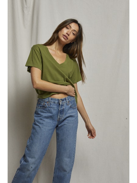 Hendrix Boxy V Neck Tee