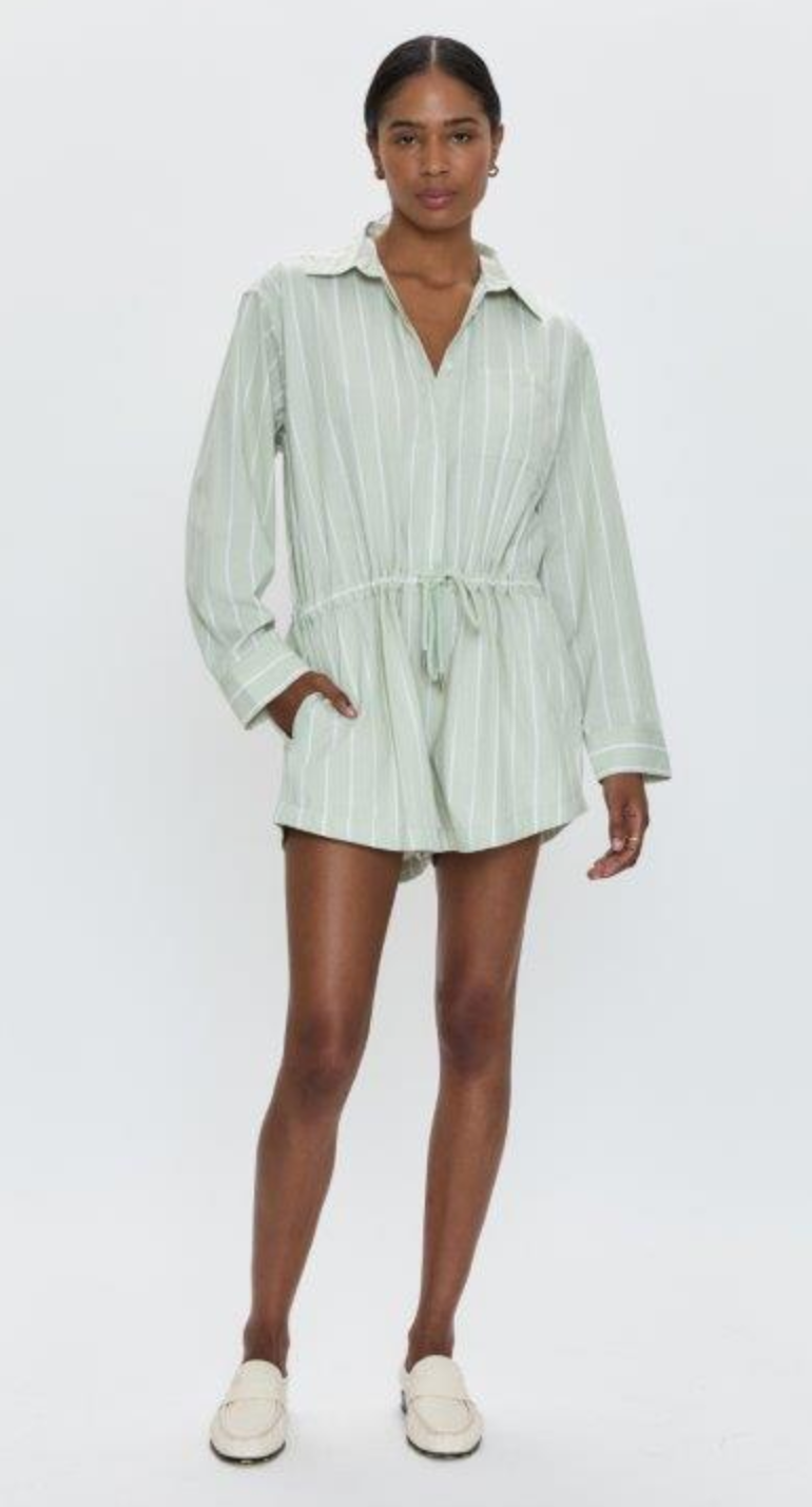 Amelie Romper